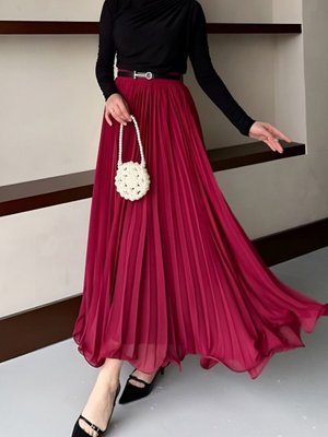 Bordo Uzun Kemerli Volanlı Pliseli Şifon Etek Bordo Uzun Kemerli Volanlı Pliseli Şifon Etek