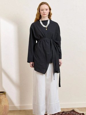 Siyah Beyaz Organik Keten Şal Detay Tunik & Double Paça Pantolon Takım