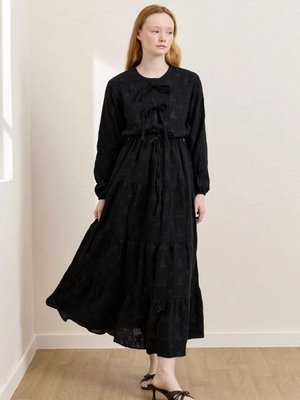 Siyah Fistolu Müslin Kat Etek