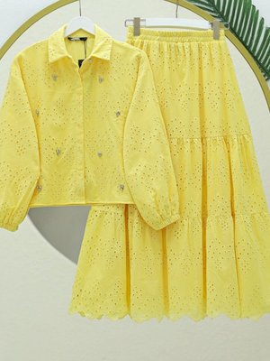 Sarı Fisto Detaylı Etekli İkili Takım