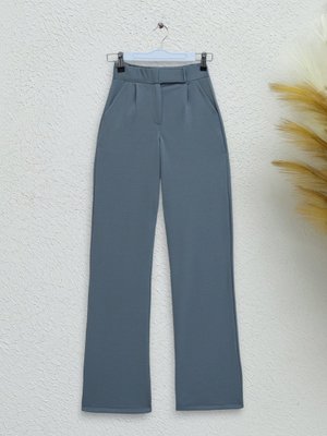 Gri Beli Cırtlı Likralı Pantolon