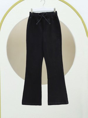 Siyah İspanyol Paça Bağcık Detaylı Kot Pantolon