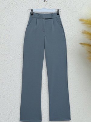 Gri Beli Cırtlı Likralı Pantolon
