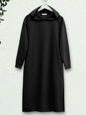 Siyah Kapüşonlu Yırtmaçlı Çift Cepli Uzun Penye Tunik