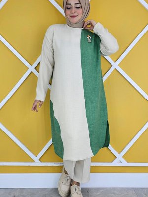 Benetton Garnili Broş Detaylı Tunik Benetton Garnili Broş Detaylı Tunik