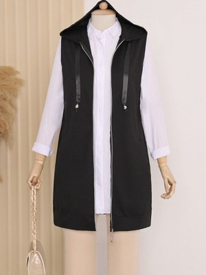 Siyah Kapüşonlu Penye Yelek Siyah Kapüşonlu Penye Yelek