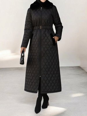 Siyah Boydan Fermuarlı Kapitone Uzun Mont