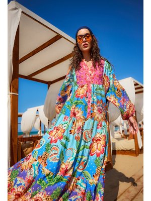 Mavi Çicek Desenli Elbise Mavi Çicek Desenli Elbise