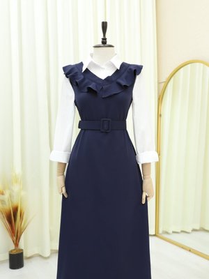 K.laci Yakası V Kemerli Uzun Jile Elbise