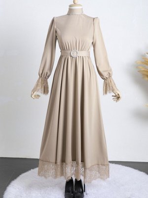 Vizon Kolu Ve Eteği Dantelli Beli Lastikli Kemerli Elbise