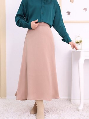 Vizon Uzun İçi Astarlı Saten Kloş Etek Vizon Uzun İçi Astarlı Saten Kloş Etek