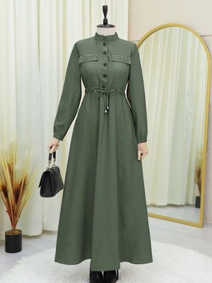 Haki Cepleri Taşlı Beli Bağlamalı Kolu Lastikli Elbise Haki Cepleri Taşlı Beli Bağlamalı Kolu Lastikli Elbise