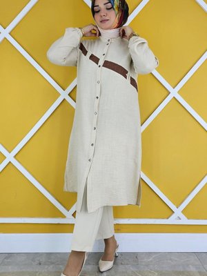 Taş Çapraz Geçiş Kombinli Hakim Yaka Gömlek Taş Çapraz Geçiş Kombinli Hakim Yaka Gömlek