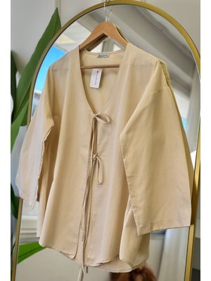 Taş Ön Bağlamalı Kimono Tunik Taş Ön Bağlamalı Kimono Tunik