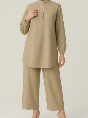 Vizon Yarım Düğmeli Koli Lastikli Dik Yaka Keten İkili Takım Vizon Yarım Düğmeli Koli Lastikli Dik Yaka Keten İkili Takım