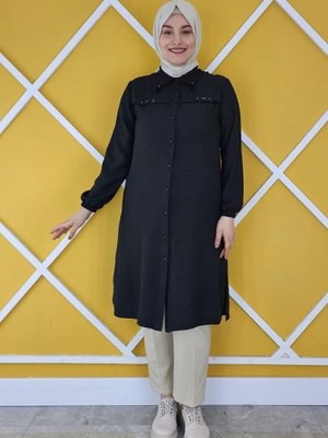 Siyah Aller Üzeri Aksesuarlı Gömlek