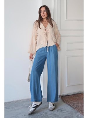 Mavi Beli Bağcıklı Rahat Kesim Liyosel Pantolon