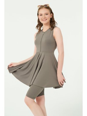 Kloş Etekli Sıfır Kol Yarı Kapalı Mayo