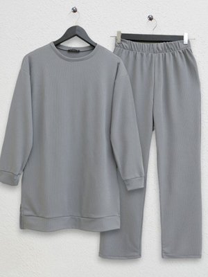 Gri Bisiklet Yaka Yırtmaçlı Fitilli İkili Takım Gri Bisiklet Yaka Yırtmaçlı Fitilli İkili Takım