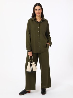 Haki Keten Karışımlı İkili Takım Haki Keten Karışımlı İkili Takım