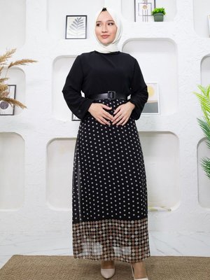 Siyah Eteği Puantiyeli Elbise