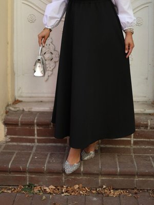Siyah Uzun Kışlık Scuba Kumaş Etek Siyah Uzun Kışlık Scuba Kumaş Etek