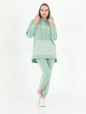 Mint Yeşil Trend Spor Takım