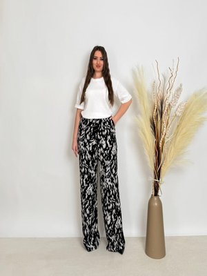 Siyah Büyük Beden Baskılı Ve Beli Lastikli Pantolon