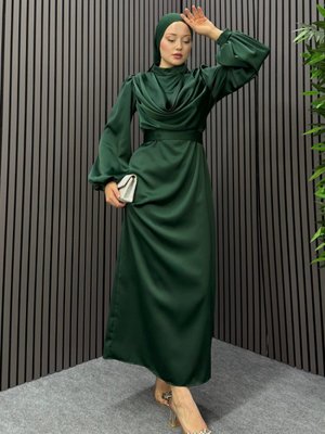 Zümrüt Degaje Abiye Elbise