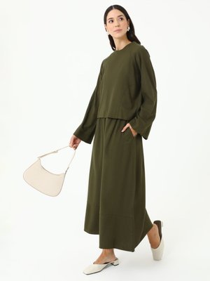 Haki Keten Karışımlı Bluz & Etek İkili Takım