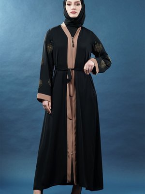 Siyah Taş İşlemeli Fermuarlı Abaya