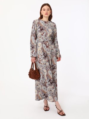 Bej Bağlama Detaylı Şal Desenli Elbise Mavi