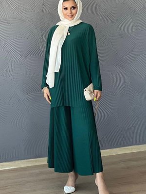 Zümrüt Komple Kendinden Piliseli Sandy İkili Takım Zümrüt Komple Kendinden Piliseli Sandy İkili Takım