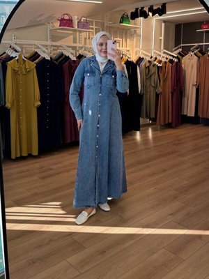 Mavi Uzun Kargo Cepli Önü Boydan Düğmeli Kot Elbise Mavi Uzun Kargo Cepli Önü Boydan Düğmeli Kot Elbise