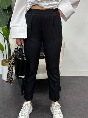 Siyah Beli Lastikli Bilek Boy Pantolon