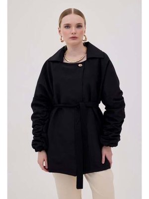 Siyah Kol Ve Sırt Büzgülü Ceket