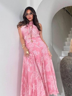 Pembe Uzun Şifon Drapeli Simli Yansımalı Etek Pembe Uzun Şifon Drapeli Simli Yansımalı Etek