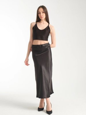 Siyah Uzun Saten Kumaş Etek Siyah Uzun Saten Kumaş Etek