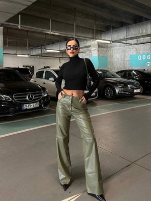 Çam Yeşili Palazzo Tasarım Deri Pantolon Çam Yeşili Palazzo Tasarım Deri Pantolon