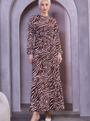 Kahverengi Yeni Tasarım Desenli Bürümcük Elbise Kahverengi Yeni Tasarım Desenli Bürümcük Elbise