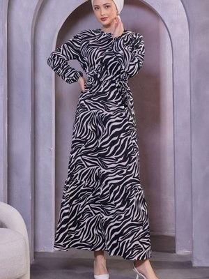 Siyah Yeni Tasarım Desenli Bürümcük Elbise