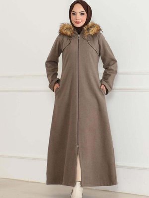 Vizon Kapüşonu Kürklü Kaşe Kaban Vizon Kapüşonu Kürklü Kaşe Kaban