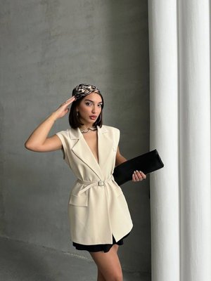 Bej Kemerli Cep Detaylı Blazer Ceket