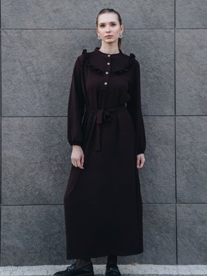 Kahverengi Önü Düğmeli Kuşaklı Yakası Fırfırlı Ayrobin Elbise Kahverengi Önü Düğmeli Kuşaklı Yakası Fırfırlı Ayrobin Elbise