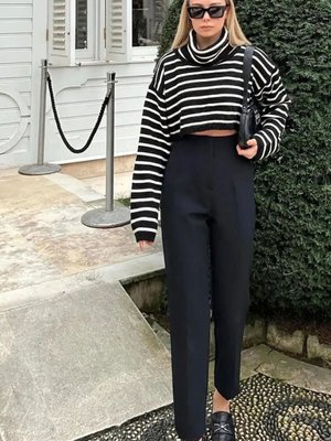 Siyah Anna Yüksek Bel İnce Pensli Pantolon