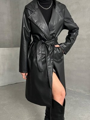 Siyah Kuşaklı Düğmesiz Suni Deri Uzun Trençkot