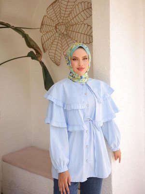 Mavi Çift Pelerinli Beli Bağlamalı Tunik Mavi Çift Pelerinli Beli Bağlamalı Tunik