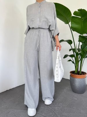 Gri Çift Cepli Yarım Yarasa Kol Salaş Gömlek Takım Gri Çift Cepli Yarım Yarasa Kol Salaş Gömlek Takım