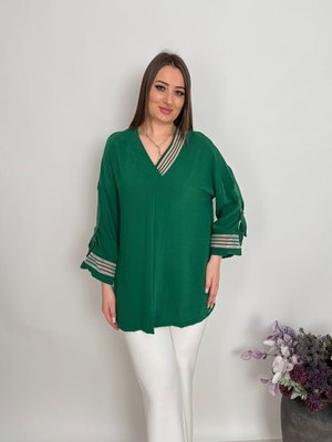Yeşil Büyük Beden Yaka Ve Kol Serit Detaylı Bluz