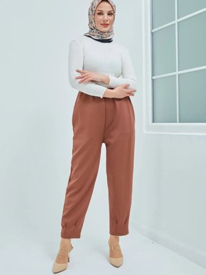 Kahve Paça Pile Ve Bel Detay Scuba Kumaş Pantolon